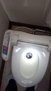 トイレ トラップ 水たまり の茶色い汚れ ハウスクリーニングやエアコンクリーニングなら おそうじマスターズ 横浜店 川崎店 公式